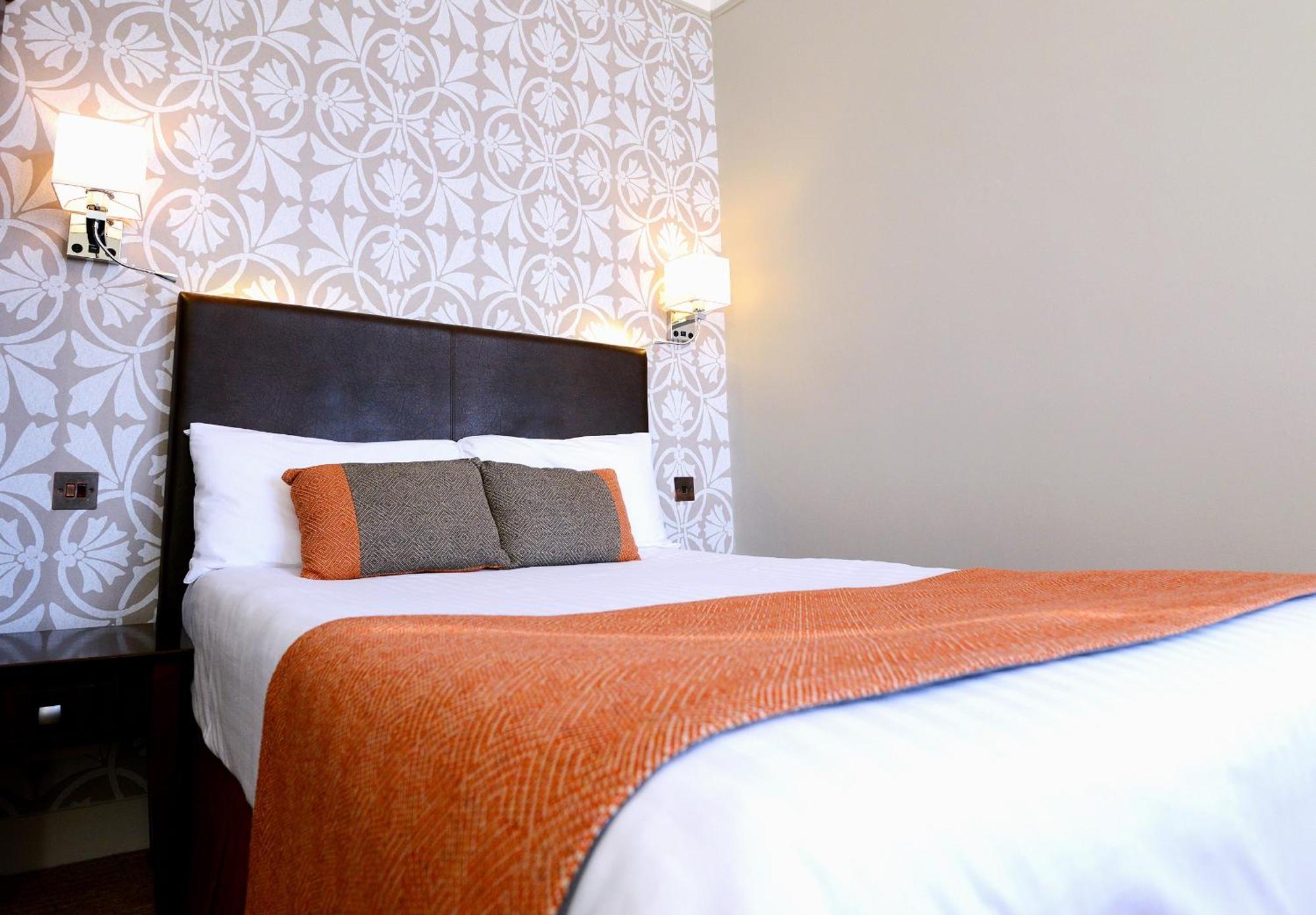אובאן Columba Hotel מראה חיצוני תמונה