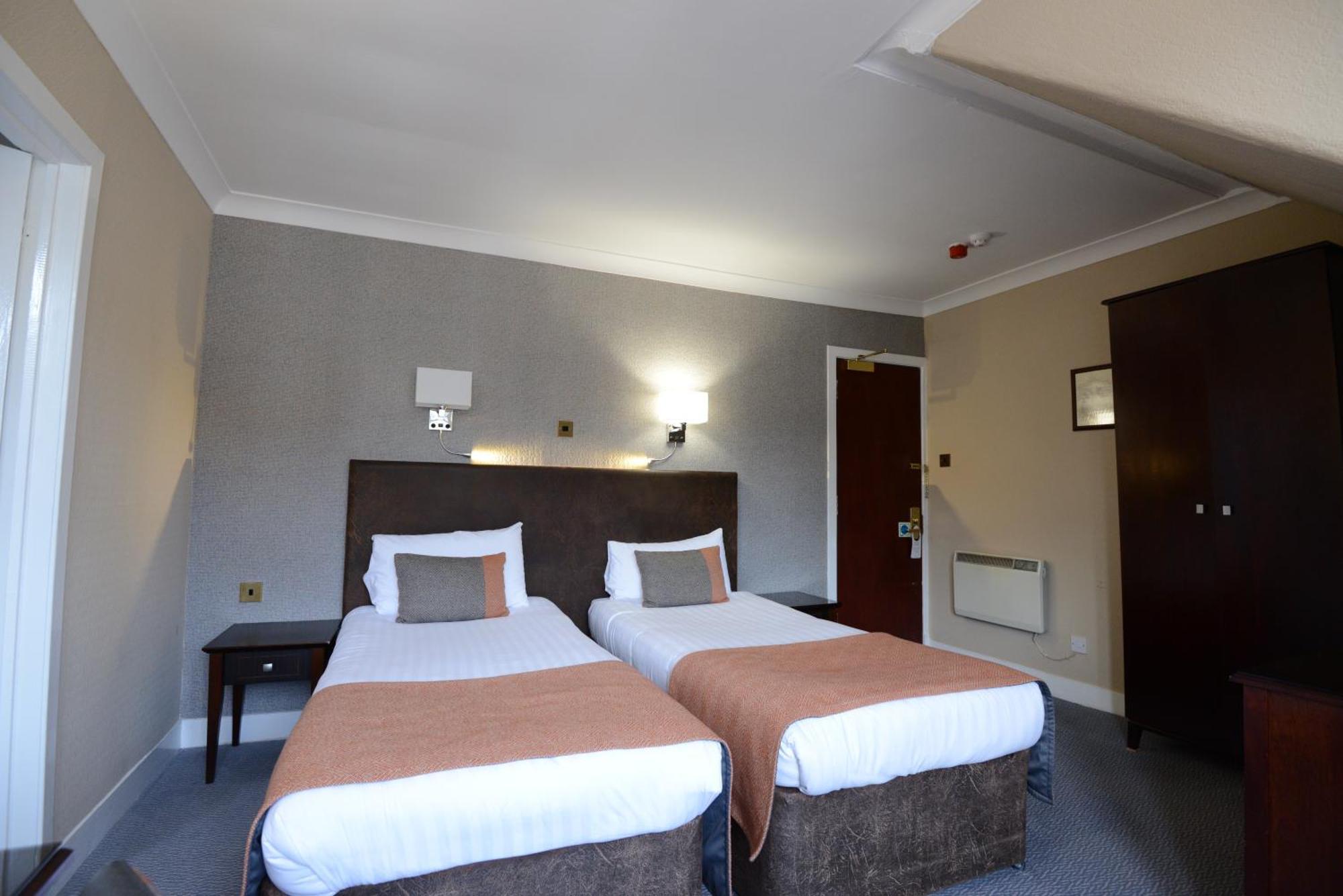 אובאן Columba Hotel מראה חיצוני תמונה